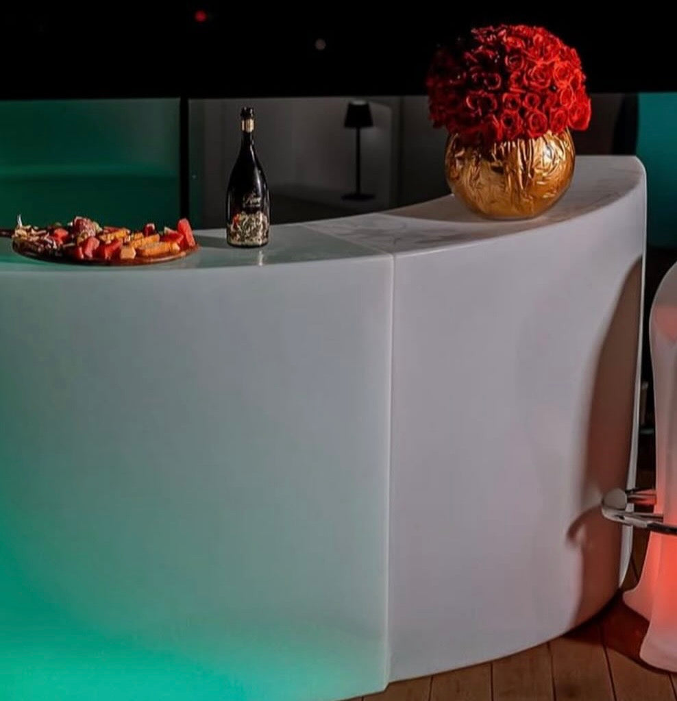Illuminate Bar