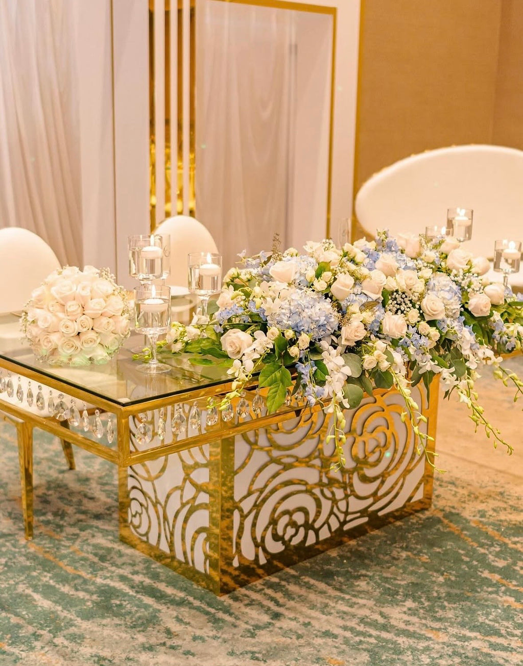 Rosee Table